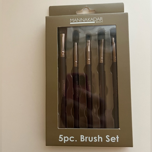 Manna Kadar 5 Piece Makeup Brush Set - Picture 1 of 2